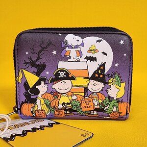Loungefly Peanuts Halloween Trick-Or-Treat Snoopy Woodstock Soft Tag Zip Wallet